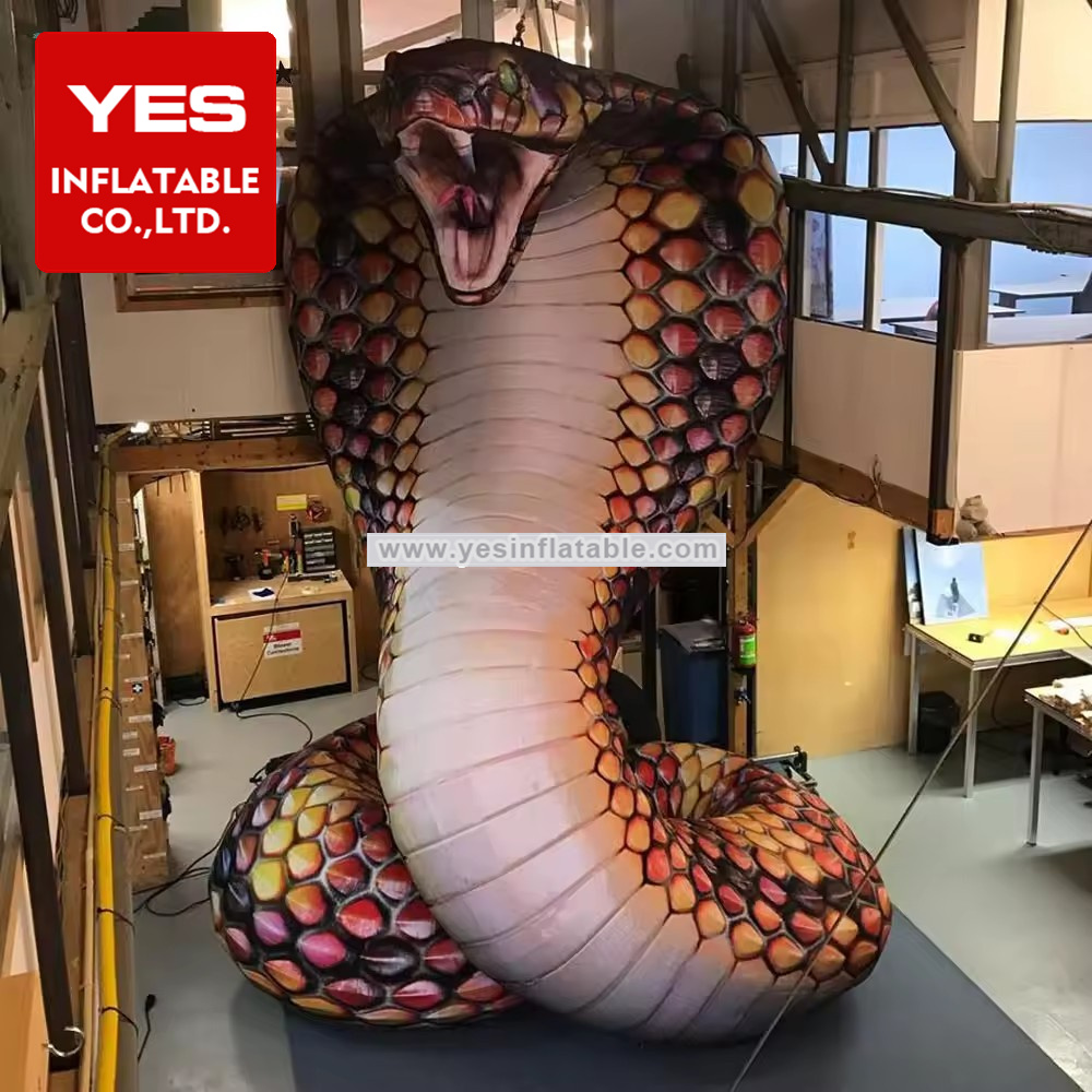 Giant inflatable cobra inflable gigante